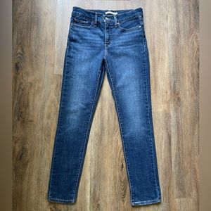 Levi’s 311 Shaping Skinny Jeans